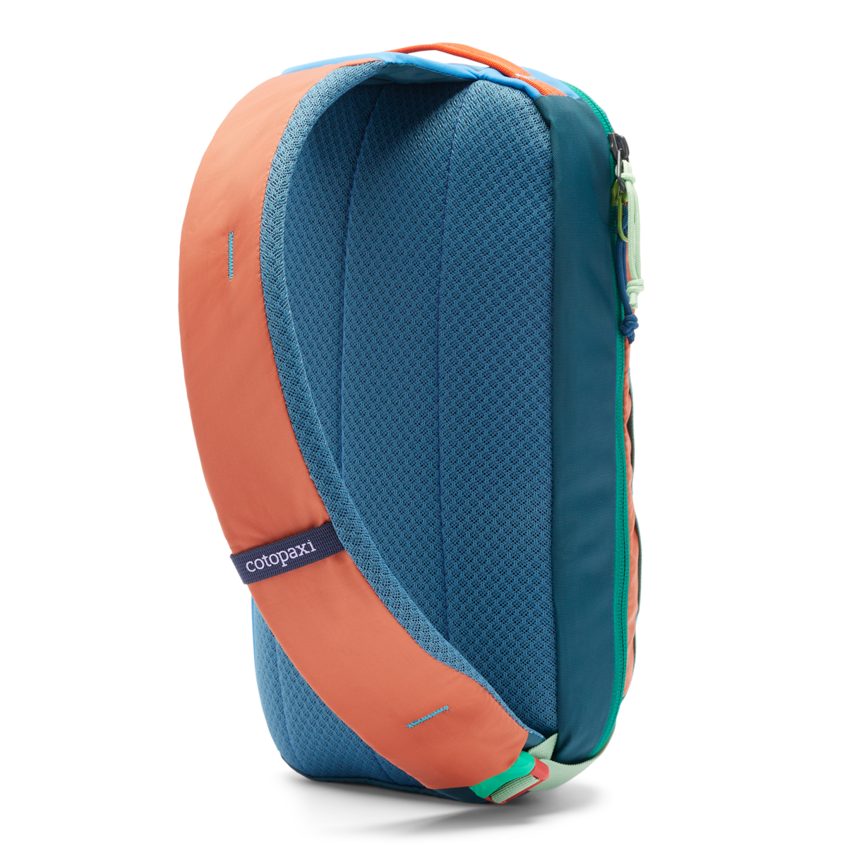 Alternative view of Todo 8L Sling   Del Día